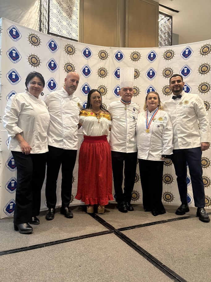La XXXIII Cena de Gala de Vatel Club México celebra la hermandad gastronómica y el talento femenino de la industria